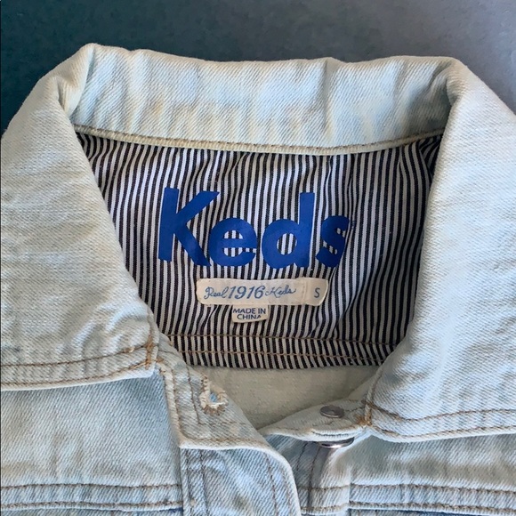 KEDS Light Washed Cropped Jean Jacket - Picture 7 of 7